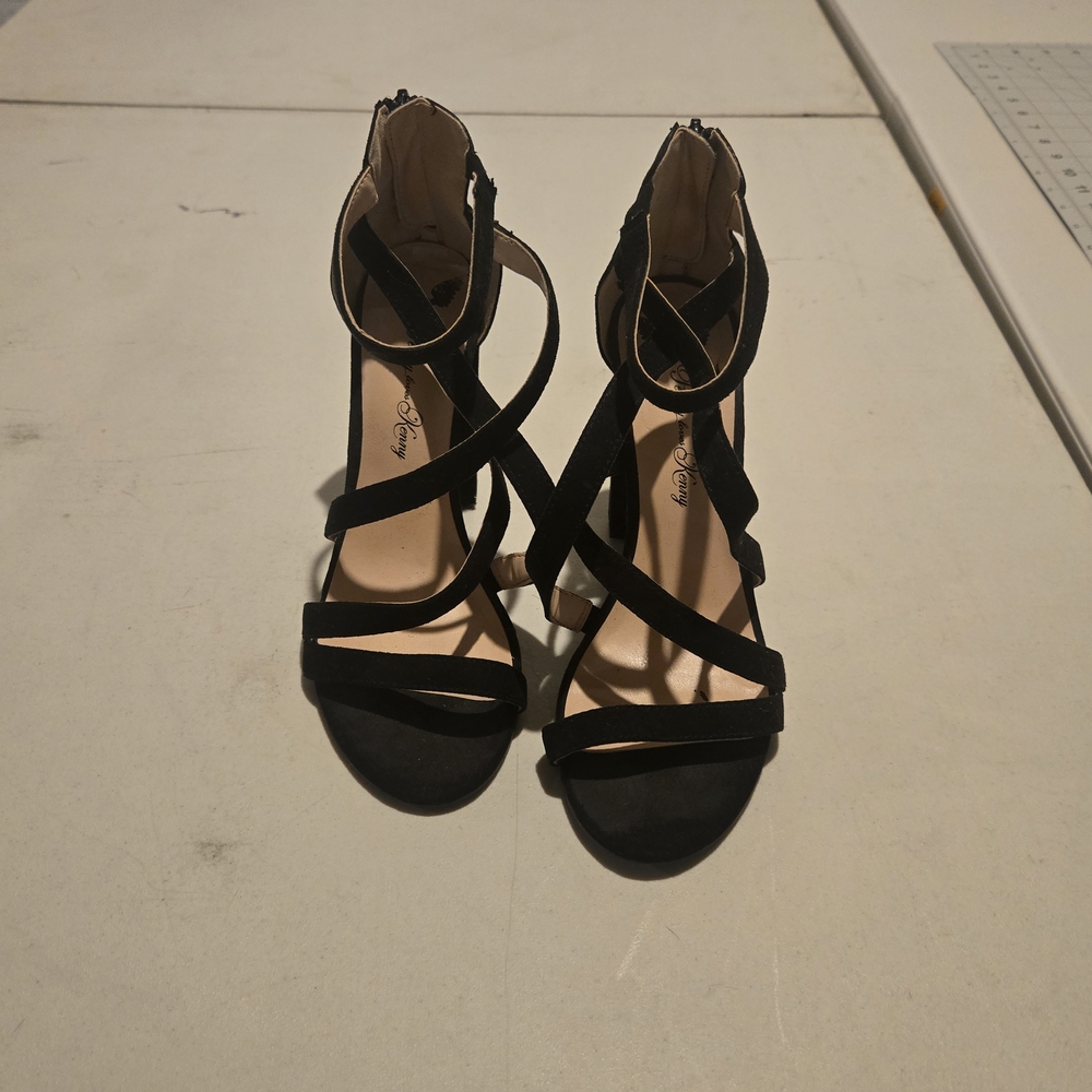 Penny Loves Kenny Black Strappy Heels